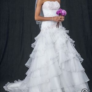 Wedding dress NWT